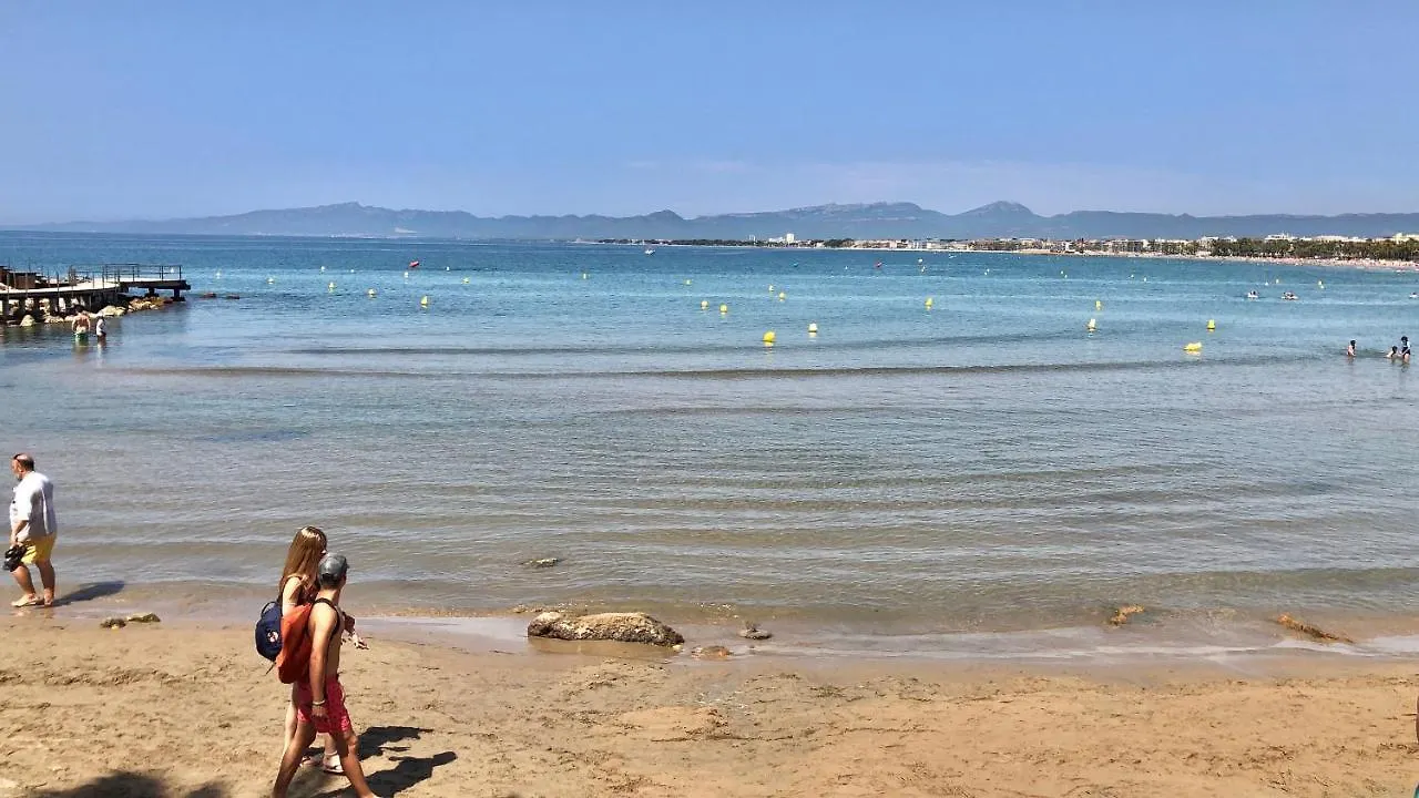Apartamento Vista Mar Salou 0*,  Spain